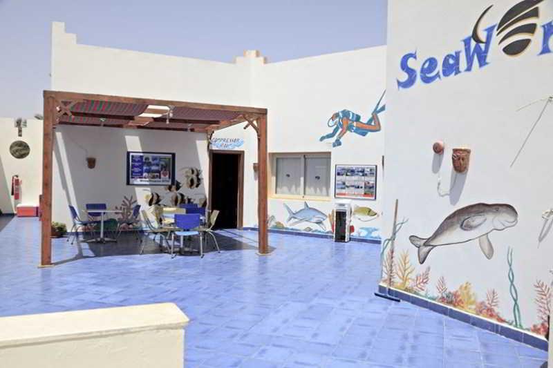 Three Corners Sea Beach Resort Baia di Coraya Esterno foto