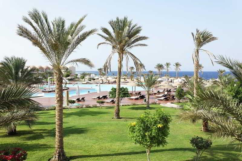 Three Corners Sea Beach Resort Baia di Coraya Esterno foto