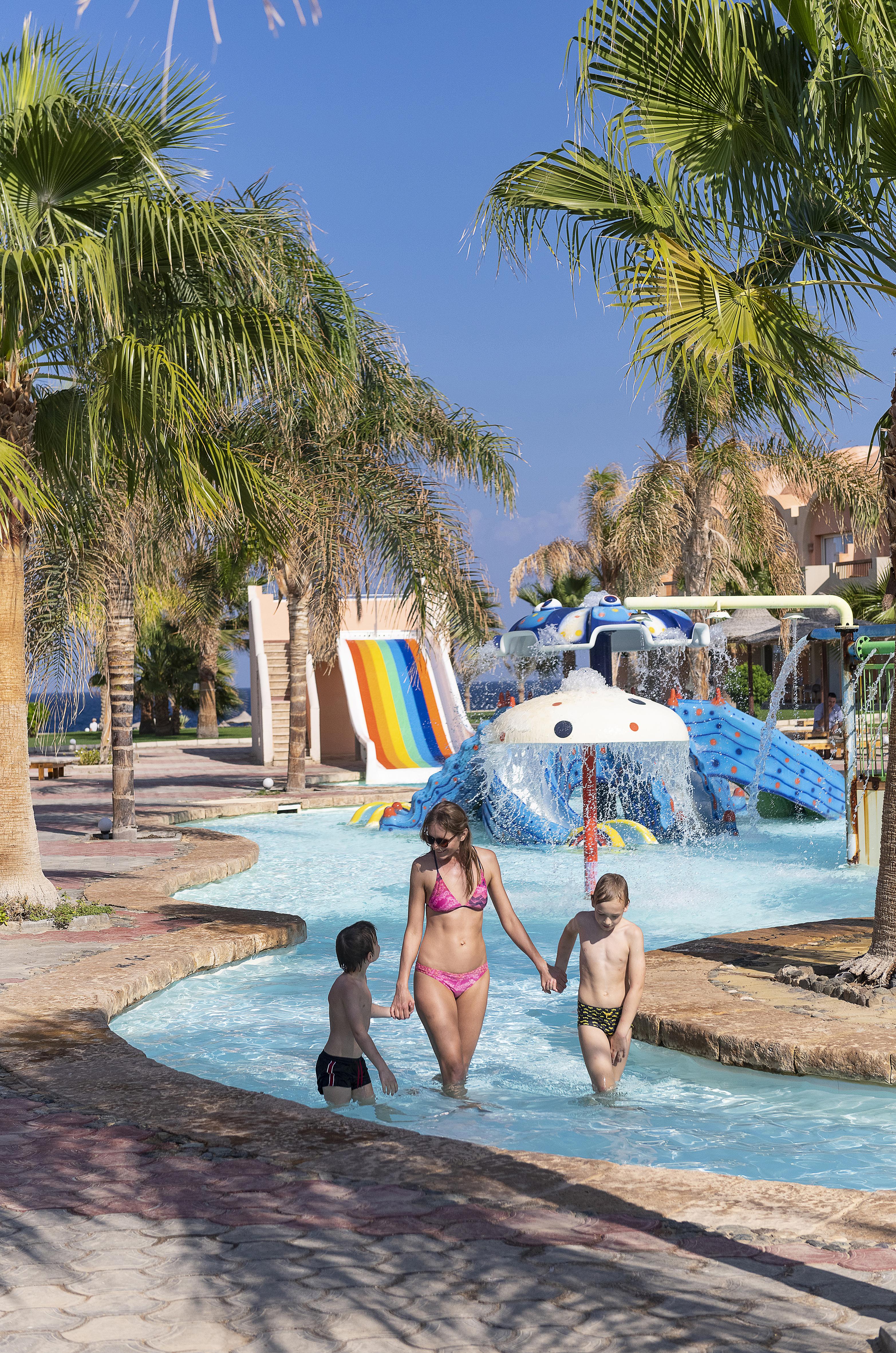 Three Corners Sea Beach Resort Baia di Coraya Esterno foto